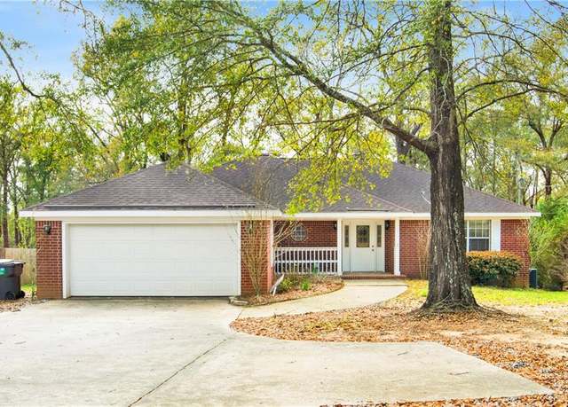 Property at 9055 Celeste Rd, Saraland, AL 36571, 4 beds, 2 baths