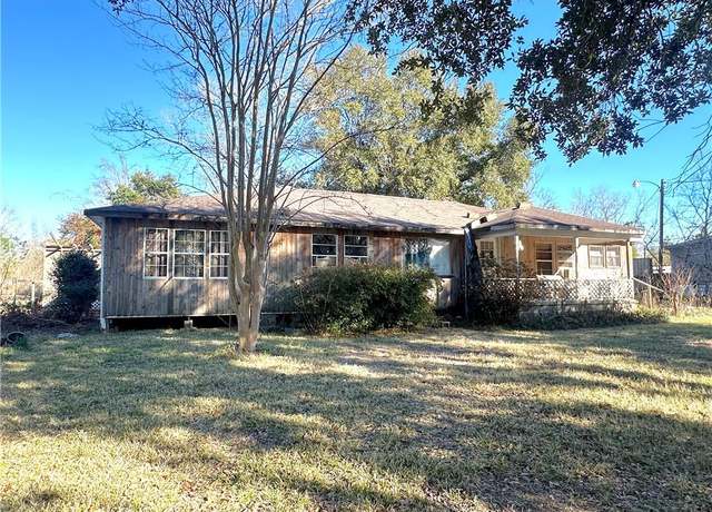 Property at 5170 Levert Rd, Wilmer, AL 36587, 4 beds, 2 baths