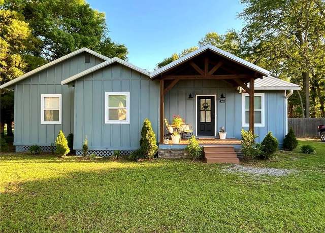 Property at 420 3rd Ave, Saraland, AL 36571, 4 beds, 2 baths