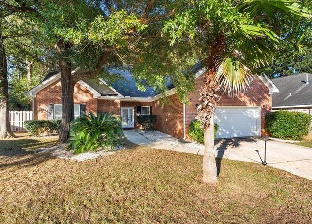 Property at 7010 Inverness Ct, Mobile, AL 36618, 5 beds, 3 baths