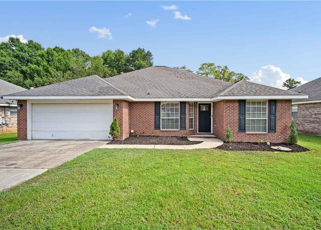 Property at 5820 Spyglass Dr, Mobile, AL 36618, 4 beds, 2 baths