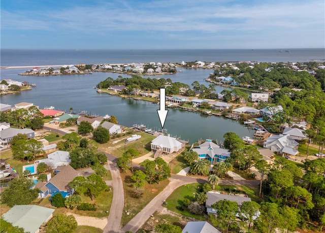 Property at 504 Buchanan Dr, Dauphin Island, AL 36528, 5 beds, 4 baths