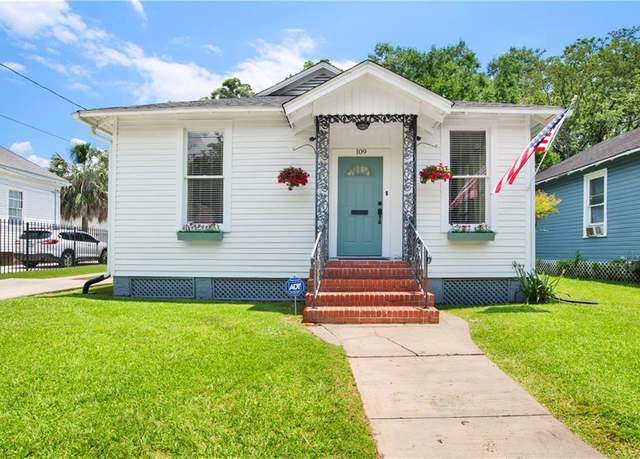 Property at 109 Parker St, Mobile, AL 36604, 3 beds, 1.5 baths