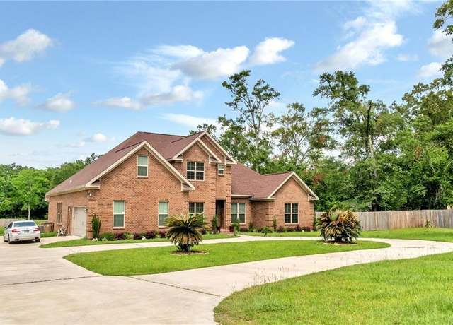 Property at 7110 Bowers Ln, Theodore, AL 36582, 5 beds, 3.5 baths