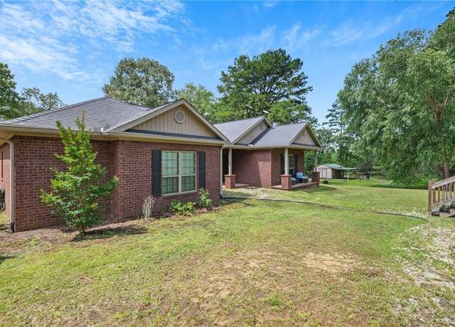 Property at 16041 Beverly Jeffries Hwy, Citronelle, AL 36522, 3 beds, 2 baths