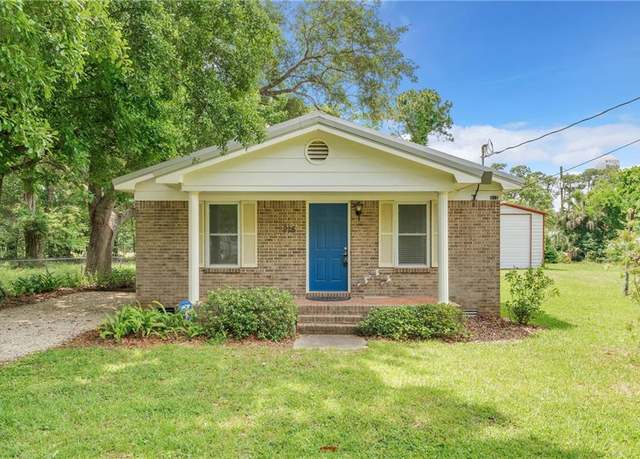 Property at 915 Cadillac Ave, Dauphin Island, AL 36528, 4 beds, 3 baths