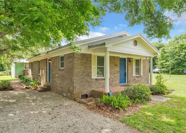 Property at 915 Cadillac Ave, Dauphin Island, AL 36528, 4 beds, 3 baths