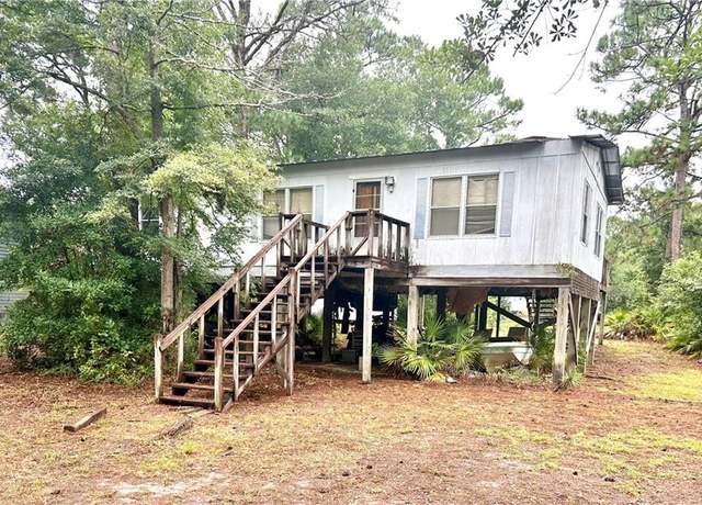 Property at 10151 Bay Haven Dr, Fairhope, AL 36532, 3 beds, 1.5 baths