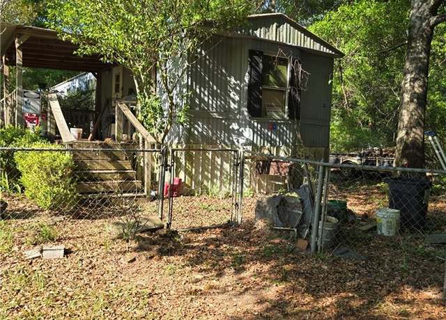 Property at 7230 Timber Woods Ct, Semmes, AL 36575, 2 beds, 2 baths