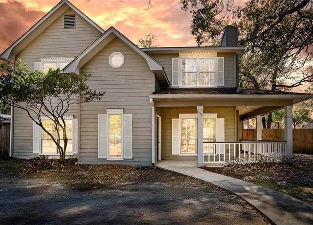 Property at 550 Vaughn Dr S, Satsuma, AL 36572, 4 beds, 2.5 baths