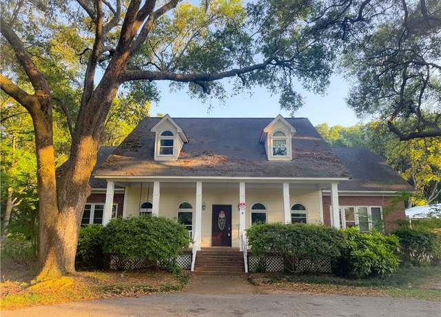 Property at 8391 Goldmine Oaks Dr S, Mobile, AL 36619, 5 beds, 4 baths