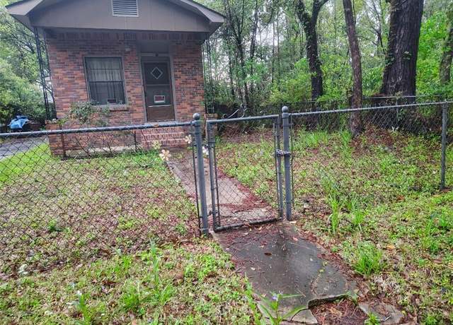 Property at 123 Columbia St, Mobile, AL 36607, 2 beds, 2 baths