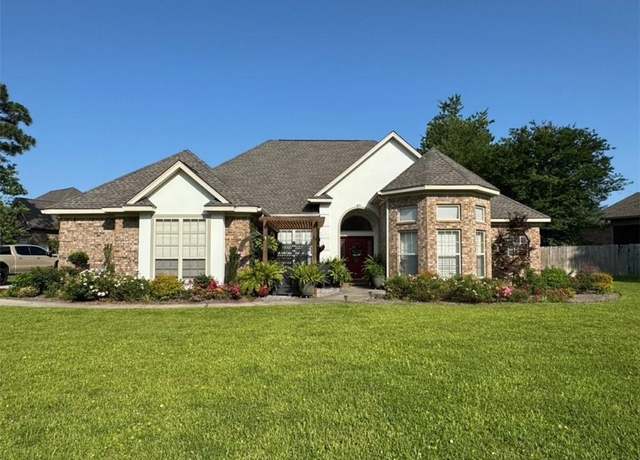 Property at 5541 Riverwood Lndg, Theodore, AL 36582, 5 beds, 4.5 baths
