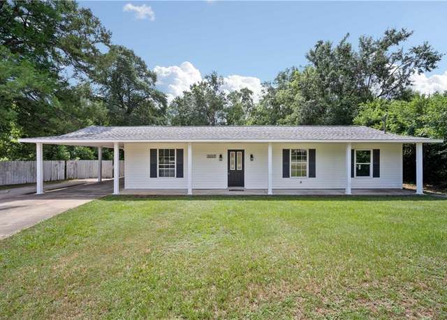 Property at 5013 Freeway Dr, Mobile, AL 36619, 3 beds, 2 baths