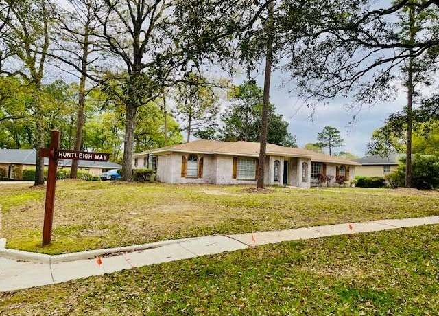Property at 501 Huntleigh Way, Mobile, AL 36608, 4 beds, 2 baths