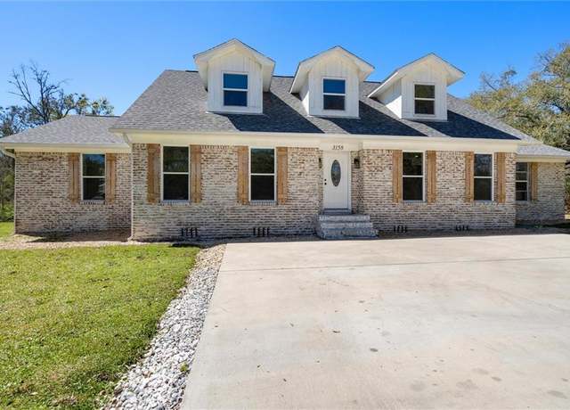 Property at 3158 Lees Ln, Mobile, AL 36693, 5 beds, 3 baths