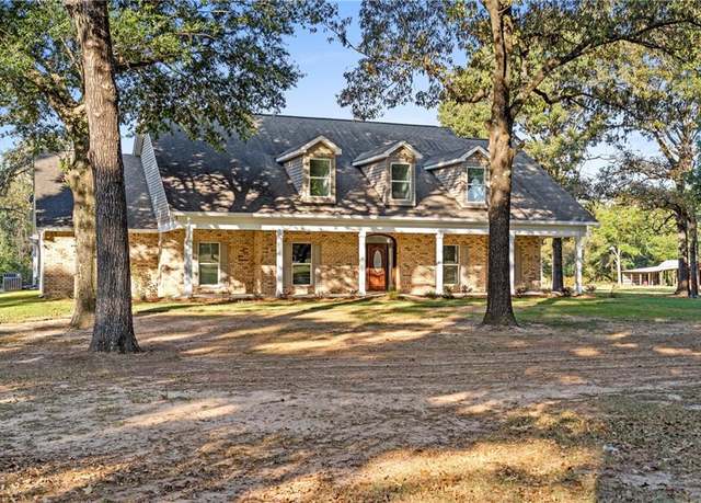Property at 7686 Cuss Fork Rd, Wilmer, AL 36587, 5 beds, 4 baths