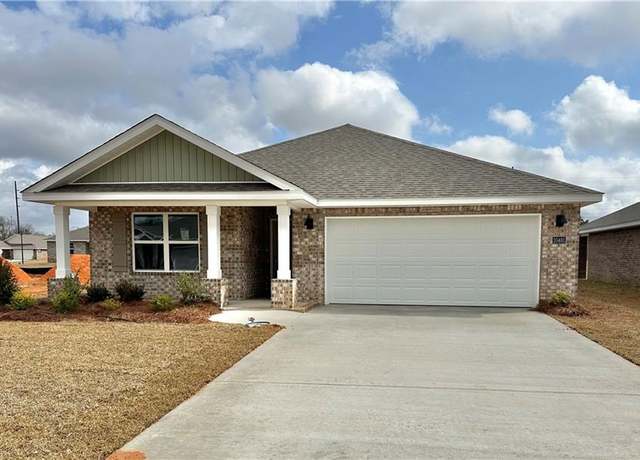 Property at 10481 Lowell St W, Mobile, AL 36695, 3 beds, 2 baths