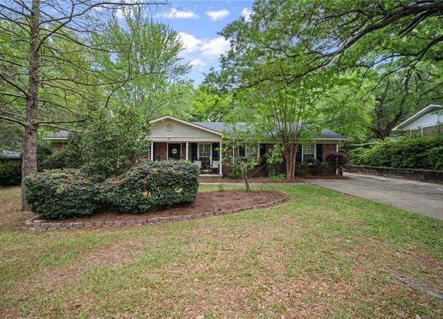 Property at 5012 Burma Rd W, Mobile, AL 36693, 4 beds, 3.5 baths