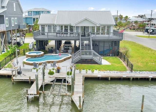 Property at 301 Port Royal St, Dauphin Island, AL 36528, 3 beds, 2 baths