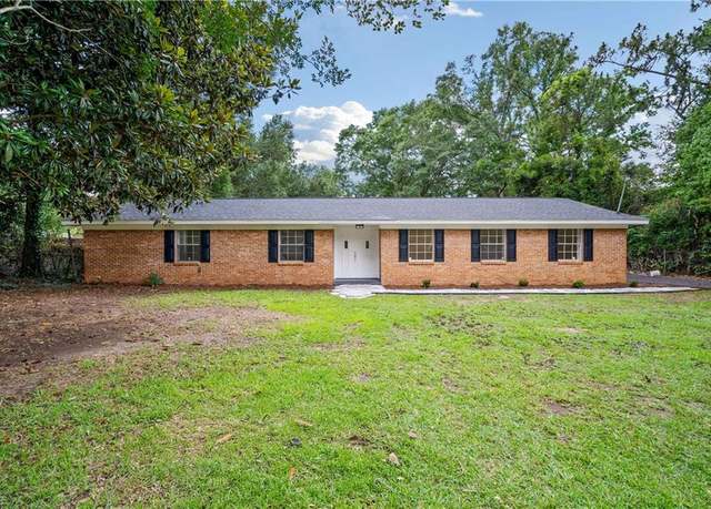 Property at 9311 Abilene Dr S, Mobile, AL 36695, 4 beds, 2 baths