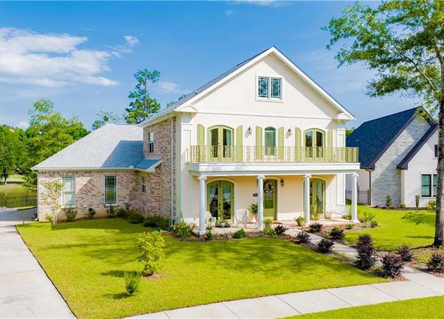Property at 5771 Rue Conti, Mobile, AL 36693, 5 beds, 2.5 baths