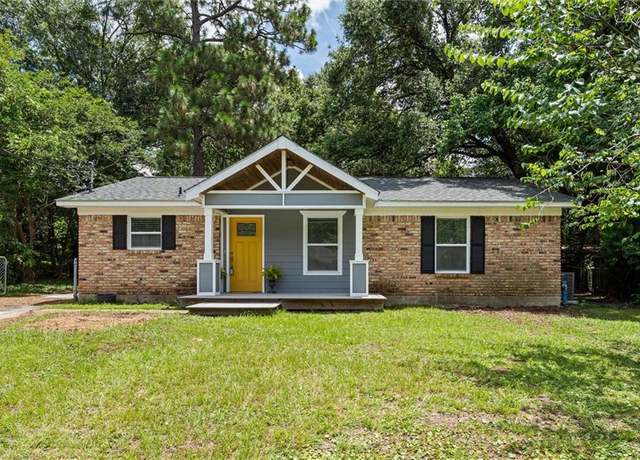 Property at 1071 Coke Ct, Mobile, AL 36695, 3 beds, 2 baths