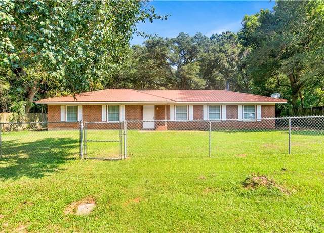 Property at 7130 Fagerstrom Ave, Theodore, AL 36582, 3 beds, 1 bath