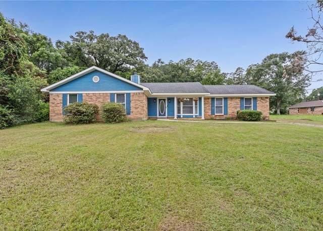 Property at 6958 Greenlea Dr, Theodore, AL 36582, 3 beds, 2 baths