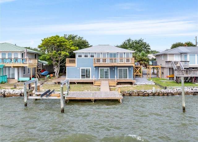 Property at 320 Pineda St, Dauphin Island, AL 36528, 4 beds, 2 baths