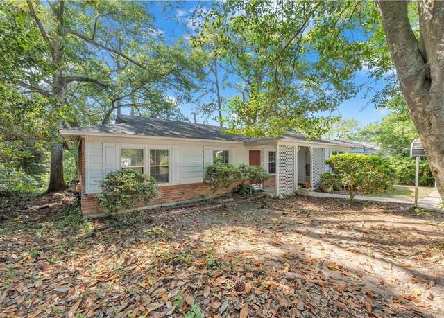 Property at 3022 Pickell Dr, Mobile, AL 36605, 3 beds, 1.5 baths