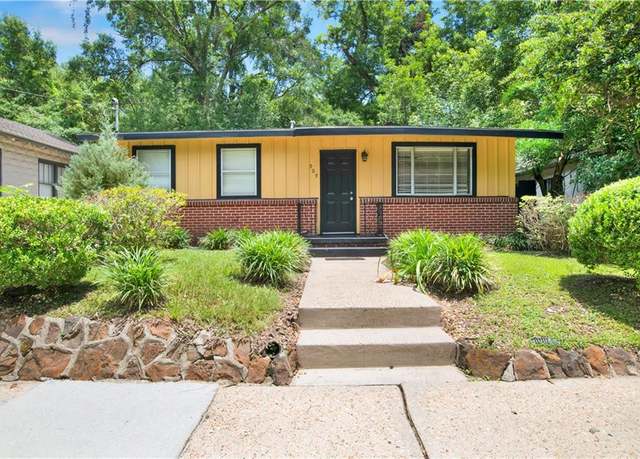 Property at 909 S Dearborn St, Mobile, AL 36603, 3 beds, 2 baths