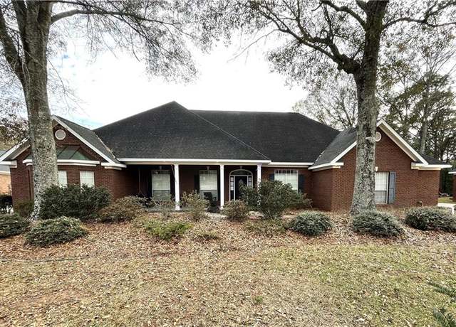 Property at 9719 Scott Dairy Loop Rd S, Mobile, AL 36695, 5 beds, 4 baths