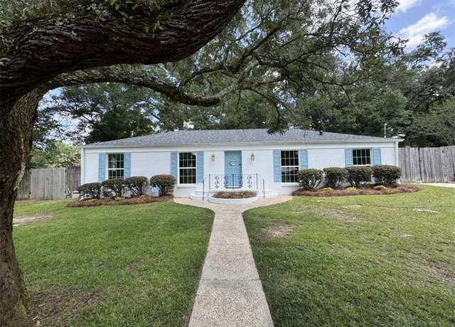 Property at 5116 Geoffrey Dr, Mobile, AL 36693, 3 beds, 1.5 baths