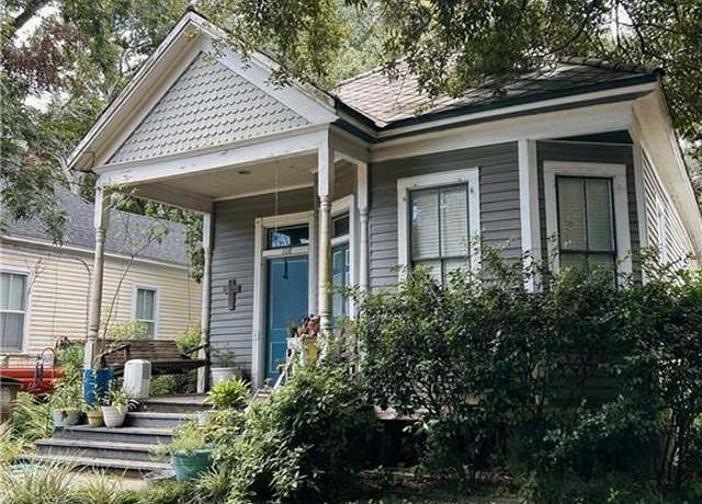 Property at 108 Espejo St, Mobile, AL 36604, 2 beds, 1 bath