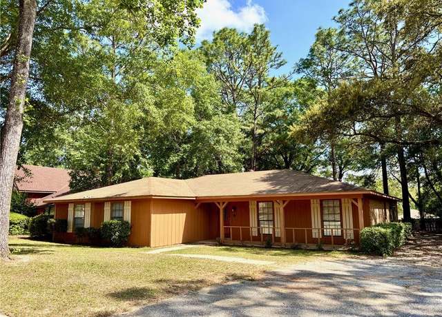 Property at 6609 Footmans Ct, Mobile, AL 36695, 4 beds, 2 baths