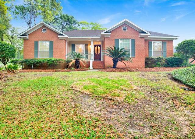 Property at 3001 Blue Ridge Dr E, Mobile, AL 36693, 4 beds, 3 baths