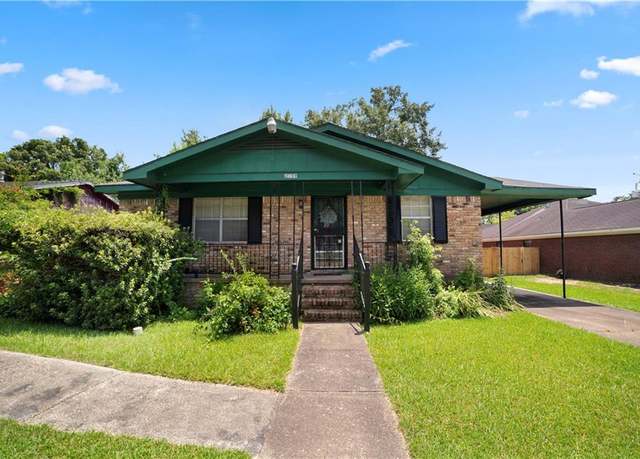 Property at 2359 Crestwood Cir, Mobile, AL 36617, 3 beds, 1 bath