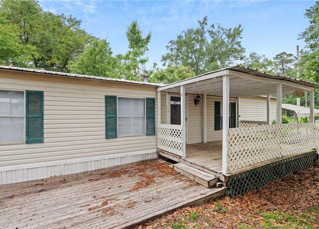 Property at 8435 Half Mile Rd, Irvington, AL 36544, 3 beds, 2 baths