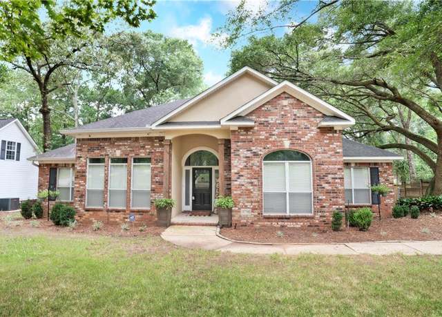 Property at 9798 Potomac Ridge Dr, Mobile, AL 36695, 4 beds, 2 baths