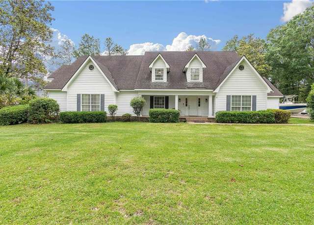 Property at 8751 Winford Way, Mobile, AL 36619, 5 beds, 3.5 baths