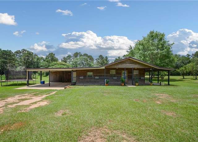 Property at 12375 Venus Dr S, Wilmer, AL 36587, 3 beds, 2.5 baths