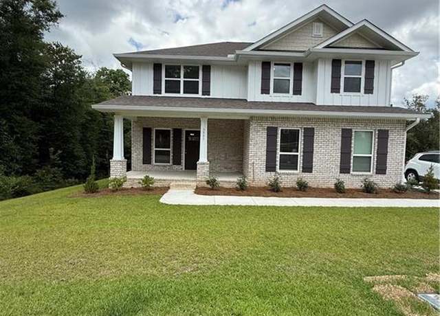 Property at 3557 Meadow Ln E, Mobile, AL 36618, 4 beds, 2.5 baths