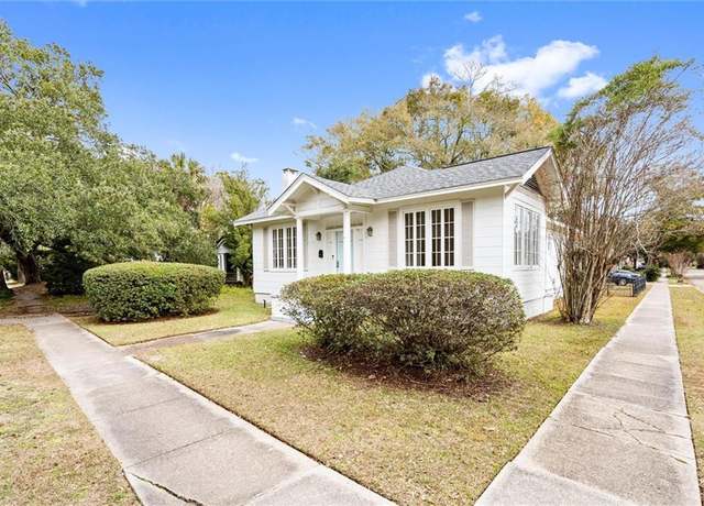 Property at 61 Catherine St S, Mobile, AL 36604, 3 beds, 2 baths
