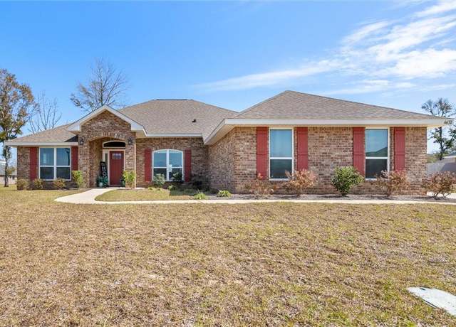 Property at 6632 Monarch Cir, Mobile, AL 36618, 4 beds, 3 baths