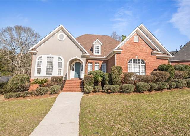 Property at 6902 Providence Estates Dr S, Mobile, AL 36695, 4 beds, 4.5 baths