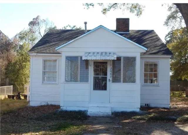 Property at 2067 Victory Ct, Mobile, AL 36606, 2 beds, 1 bath