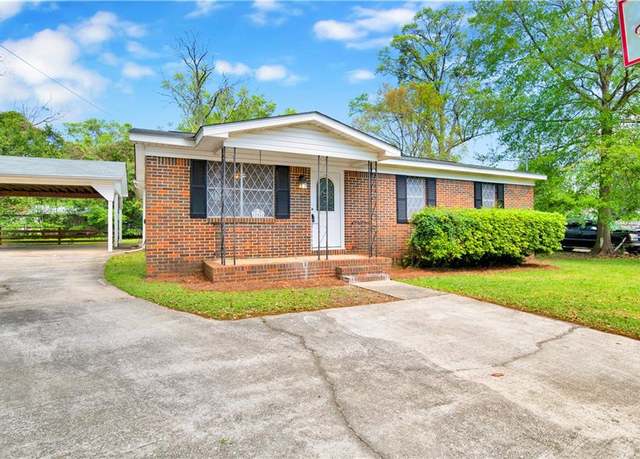 Property at 6258 Biscayne Cir, Mobile, AL 36609, 3 beds, 2.5 baths