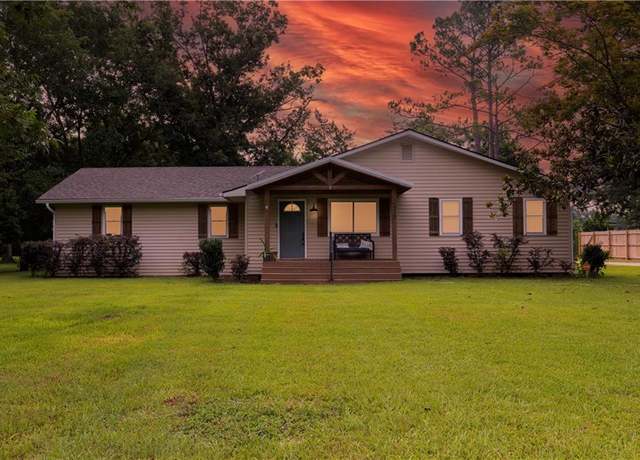 Property at 2838 Wilmer Rd, Wilmer, AL 36587, 4 beds, 2 baths