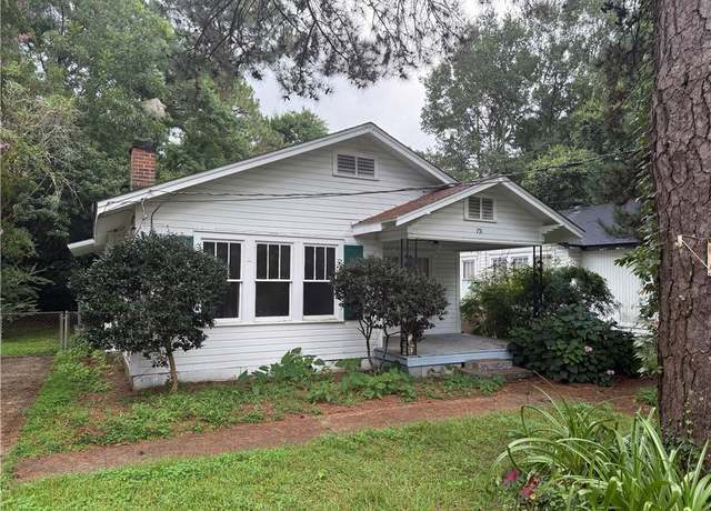 Property at 731 Jemison St, Mobile, AL 36606, 2 beds, 1 bath